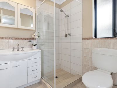 206 Eddystone Avenue, Beldon