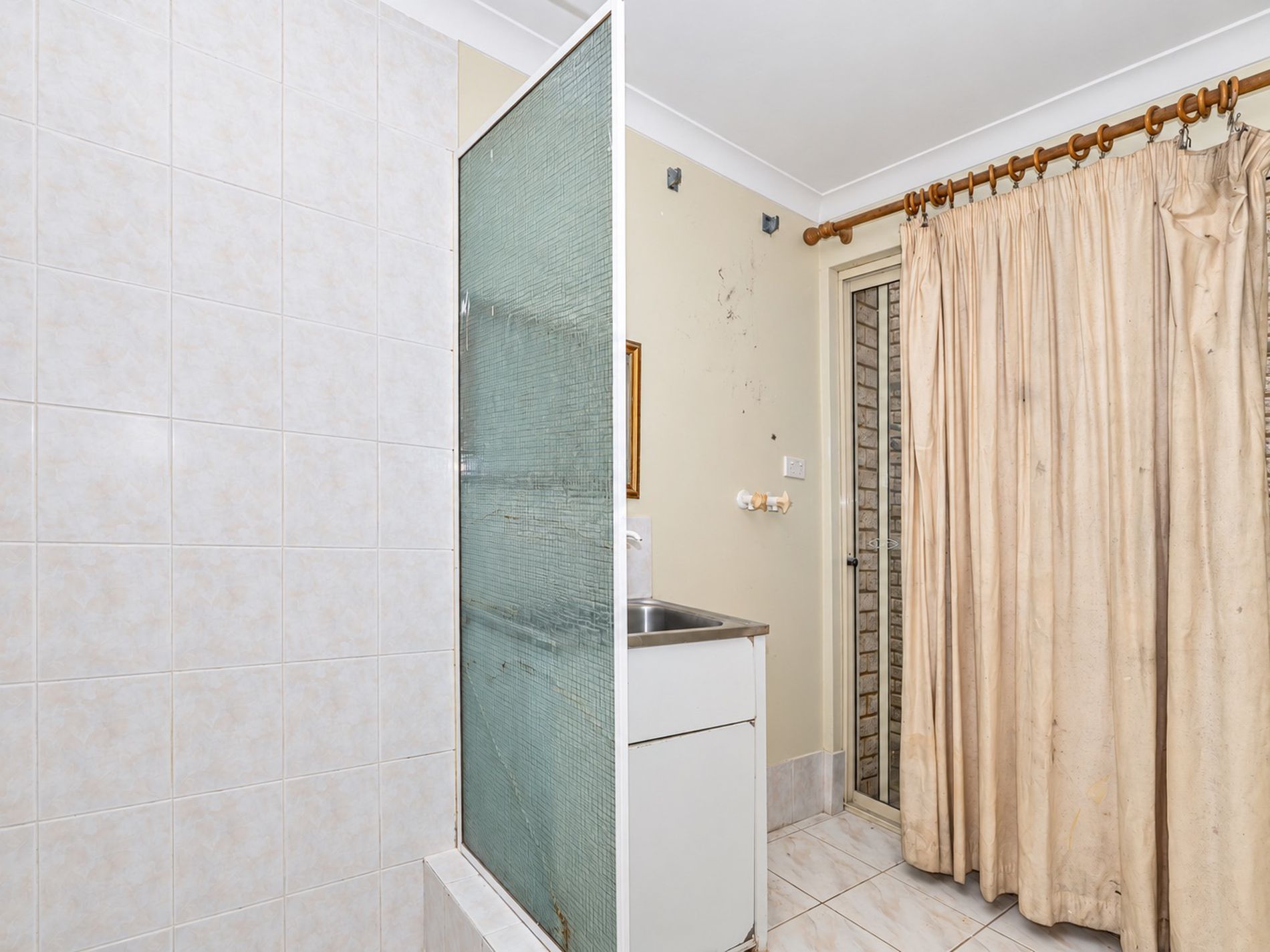 2 / 33 Lawson Street, Bentley