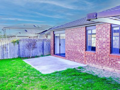 12 Kilcunda Drive, Truganina