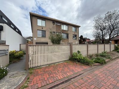 6 / 2 John Street, Footscray