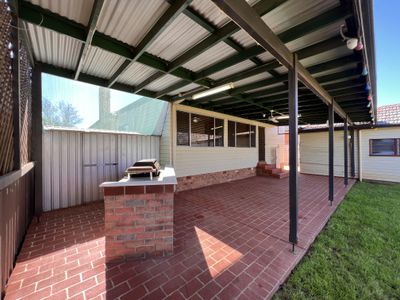13 Hutchins Avenue, Dubbo