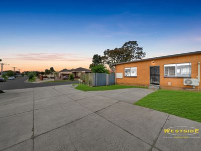 1, 2 / 9 Yarmouth Avenue, St Albans