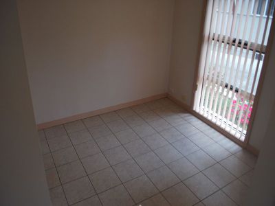 7 / 2 Kent Road, Dapto