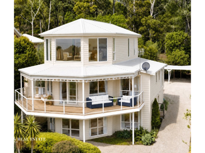 20 Jinjera Parade, Pambula Beach