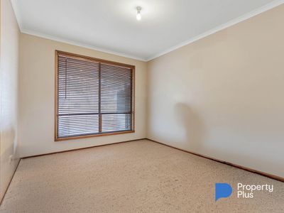 33 Zegelin Road, Rochester