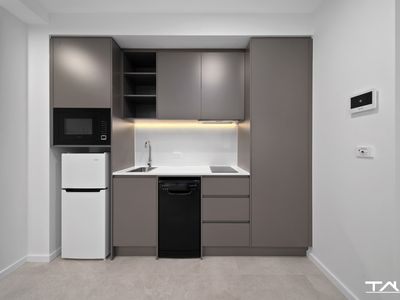 1 / 10 Belinda Place, Mays Hill