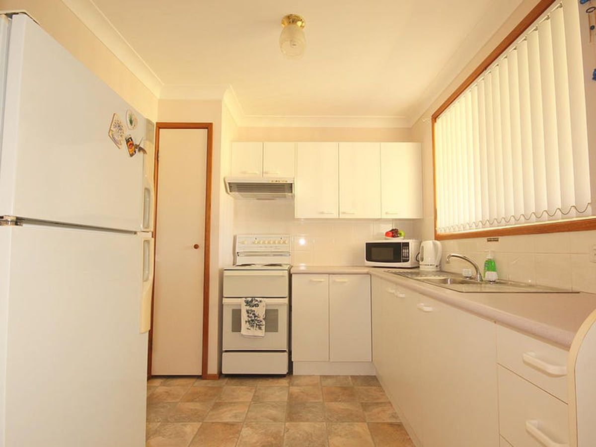 66 Clemenceau Crescent, Tanilba Bay, Tanilba Bay - Thumbnail 6