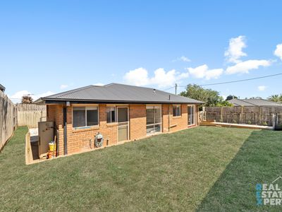 2 Medinah Rise, Hampton Park