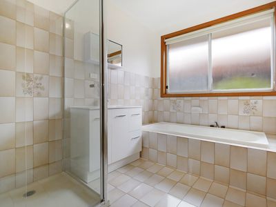 47 Greenvale Dr, Greenvale