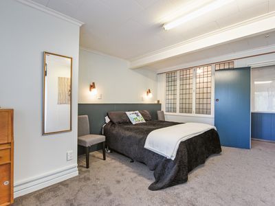 10 Isel Place, Stoke