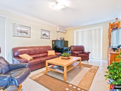 44B Pottery Circuit, Woodcroft