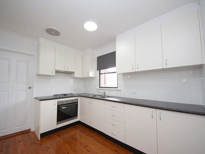 1 Manuka Crescent, Bass Hill