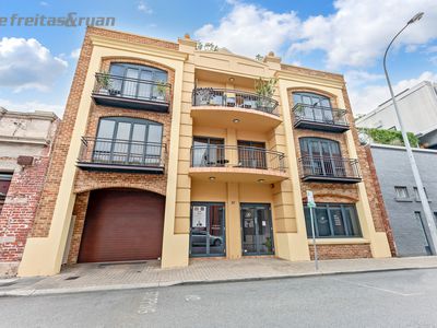 2 / 37 Pakenham Street, Fremantle