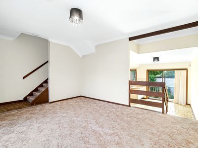 3 / 40 Carnavon Crescent, Georges Hall