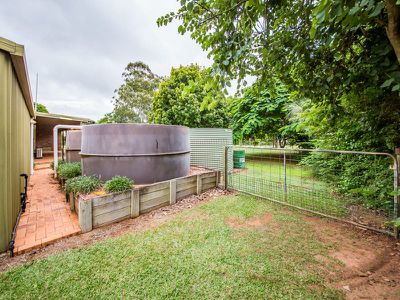 16 Tarong Drive, Kingaroy