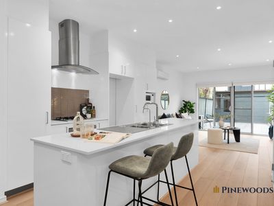 2/60 Cradle mountain drive, Craigieburn