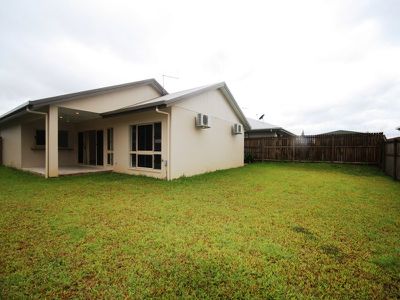2 Timberlea Drive East, Bentley Park