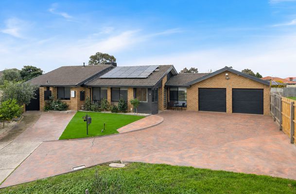 10 Hovea Close, Meadow Heights
