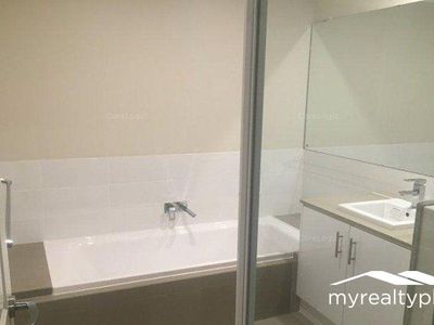 73A Parkway Road, Bibra Lake