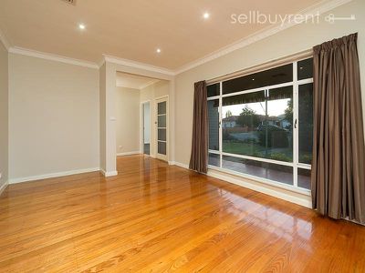 32 KELLY STREET, Wodonga