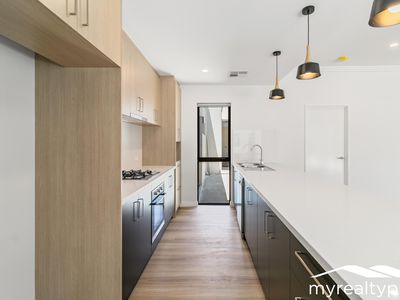 25B Hannans Street, Morley