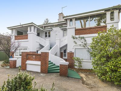 2 / 59 Stirling Highway, Nedlands
