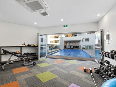 10 / 2 Rowe Avenue, Rivervale