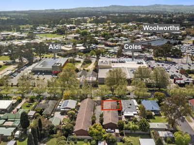 1 / 23 Tallarook Street, Seymour