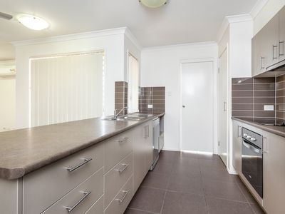 49 Clove Street, Griffin