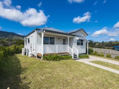 4 Hillside Drive, Nimbin