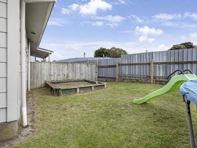 6 Yates Street, Otaki Beach