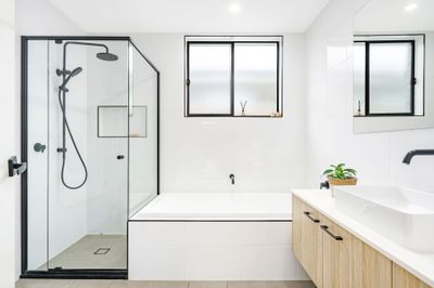 72 Silvester Way, GLEDSWOOD HILLS, Gledswood Hills - Thumbnail 5