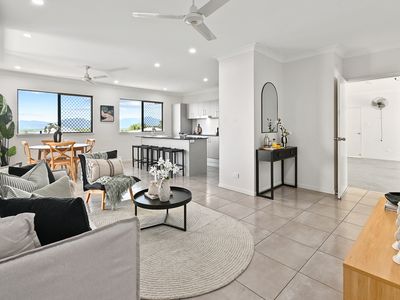 35 GALLERY DRIVE, Mount Sheridan