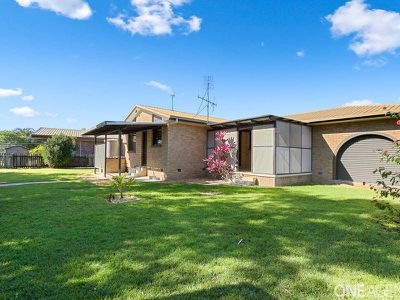 6 Trisha Court, Scarness