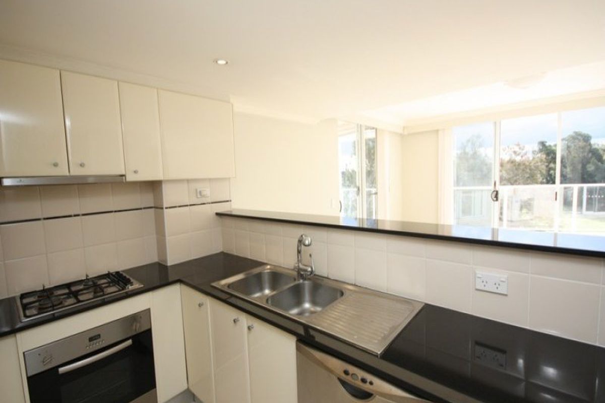 11 / 40 Hilly Street, Mortlake
