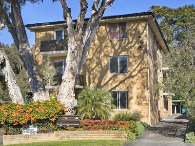 6/6 Grafton Crescent, Dee Why