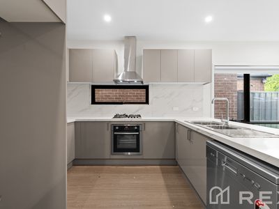 4 Shan Place, Hampton Park