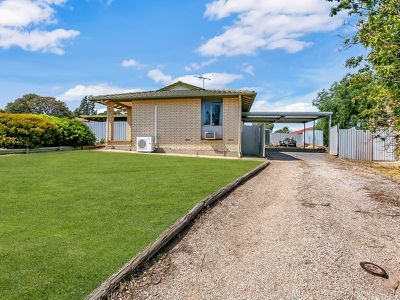 8 Morella Court , Noarlunga Downs