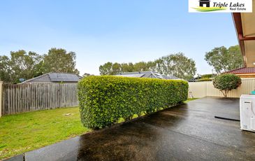 10 Karingal Place, Blue Haven