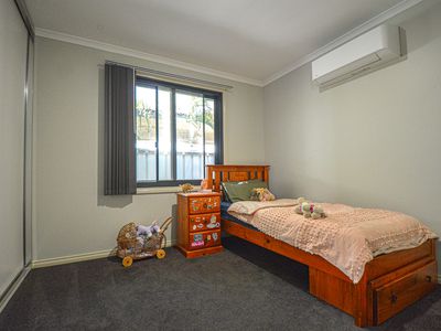 23 Minderoo Avenue, South Hedland