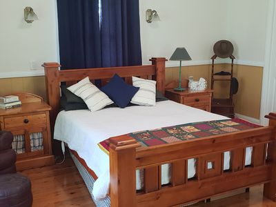 Cloudy Hill / 82 Goddard Street, Coolah