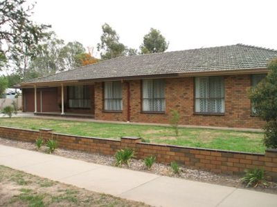 77 Hawkins Street, Howlong