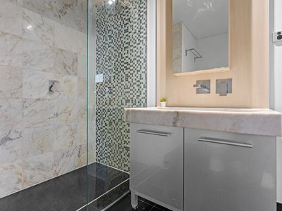 53 / 22 St Georges Terrace, Perth