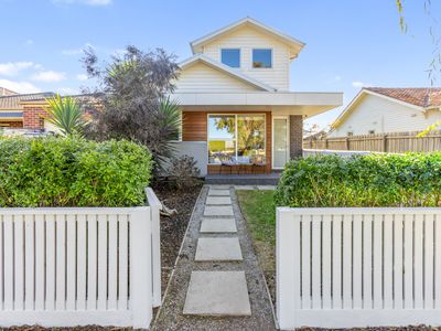 1 / 100 Kororoit Creek Road, Williamstown North