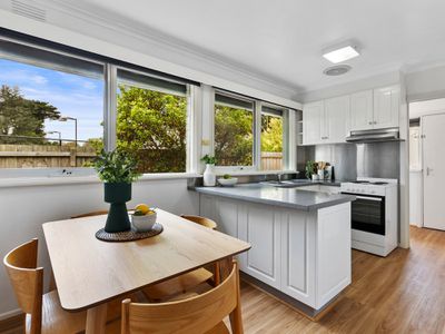 3 / 4 Spencer Road, Camberwell