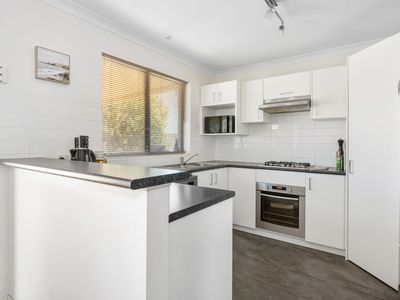 15 / 396 Hay Street, Somerville