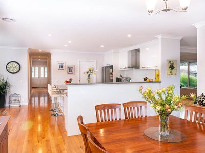 17 Fiddleback Drive, Tawonga South