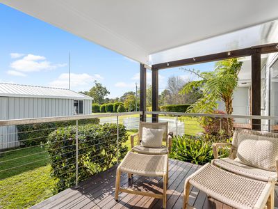 6 Taylor Drive, Pomona