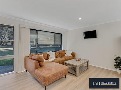 17 Mistletoe Lane, Glenrowan