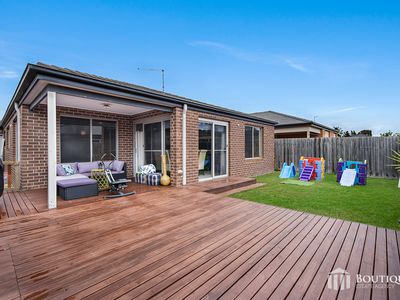 13 Celestine Drive, Officer